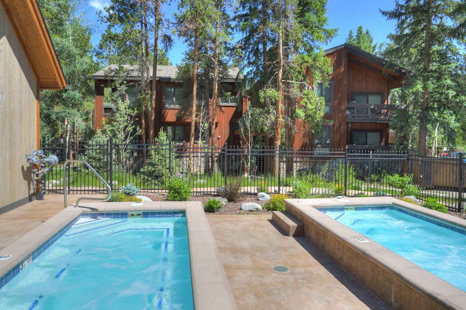 Huoneisto (2 Bedrooms) | Ulkopuoli