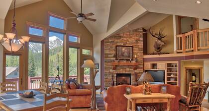 Moose Meadow Retreat Private Home with Hot Tub