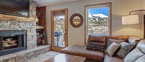 Villa (3 Bedrooms) | Front of property
