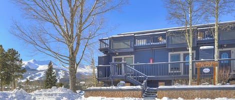 Villa (3 Bedrooms) | Außenbereich