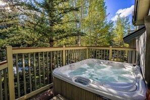 Grand Townhome, 3 Bedrooms, Hot Tub | Outdoor spa tub - Highlander 324 Townhome with Private Hot Tub (Breckenridge)