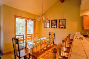 Grand Townhome, 3 Bedrooms, Hot Tub | In-room dining - Highlander 324 Townhome with Private Hot Tub (Breckenridge)