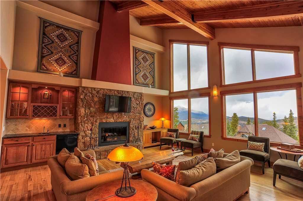 Panoramic Townhome, 4 Bedrooms, Hot Tub | Living area