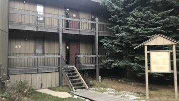 Apartemen Comfort, 2 kamar tidur, hot tub | Bagian depan properti