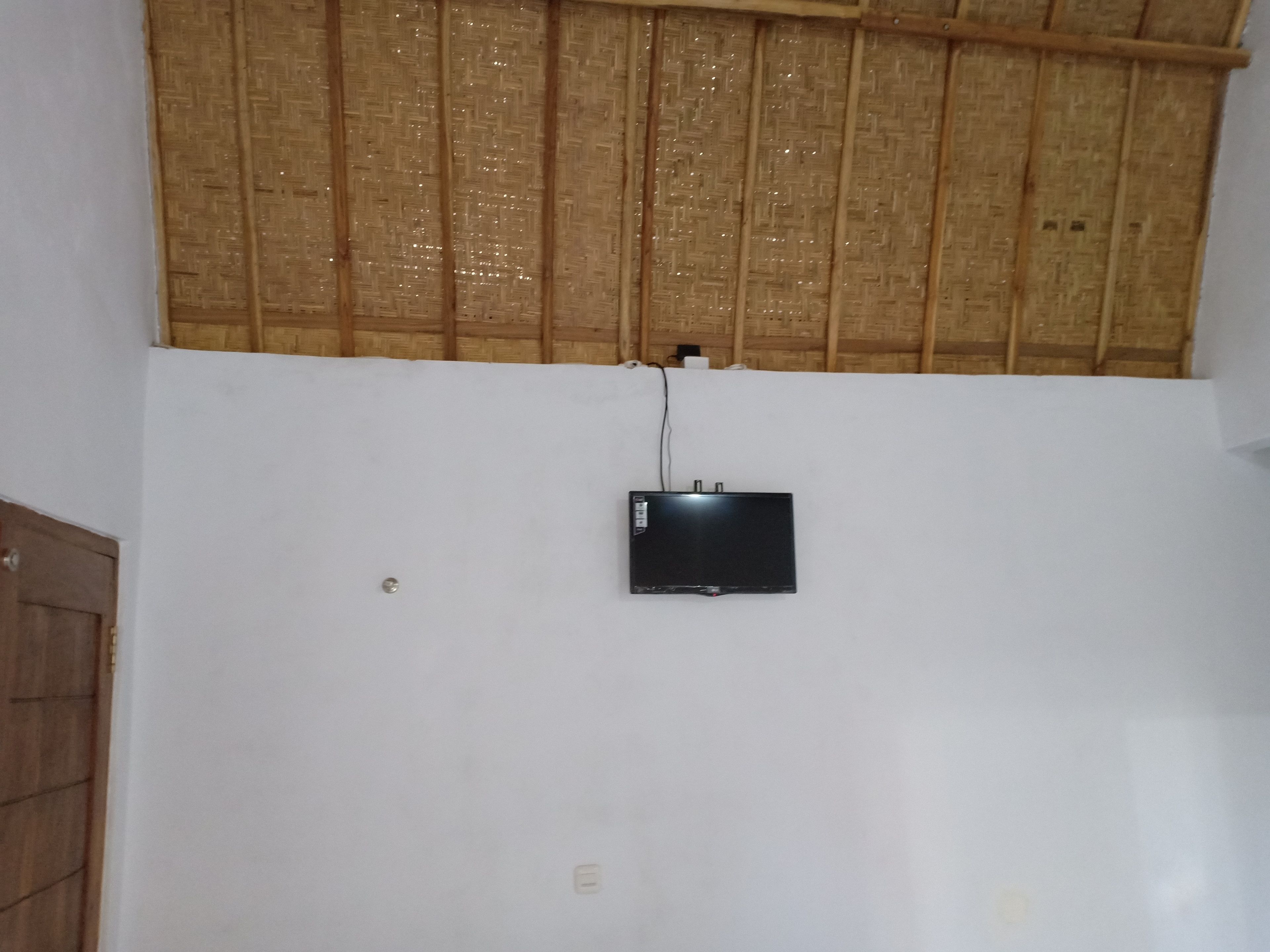 Photo - Jona Bungalow