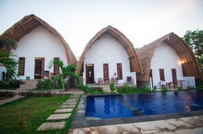 1 多间卧室、埃及棉床单、高档床上用品、羽绒被