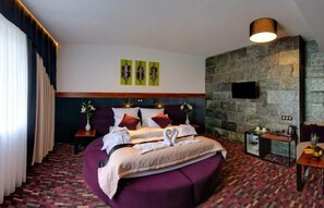 Suite estudio de luna de miel | Escritorio, tabla de planchar con plancha y cunas gratuitas