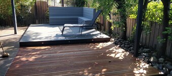 Moderna y lujosa casa de playa de 4 hab. Ideal para familias.  NBN rápido e ilimitado. Cocina nueva