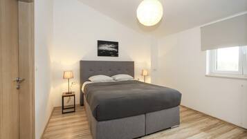 3 habitaciones, tabla de planchar con plancha y wifi gratis