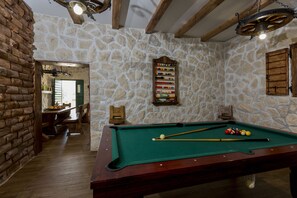 Spielezimmer
