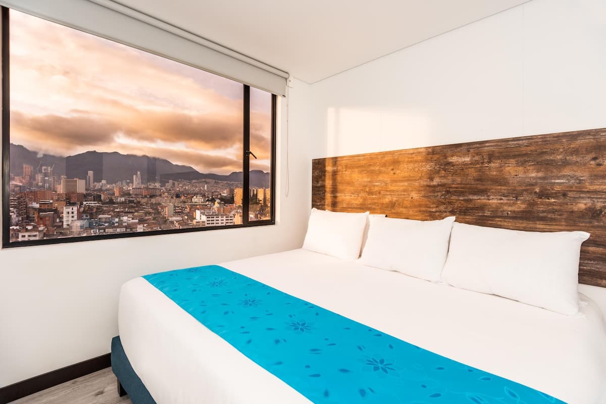 Minibar, in-room safe, desk, soundproofing