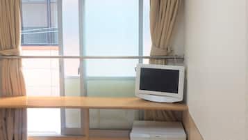 Double Room | 1 bedroom, down comforters, desk, free WiFi
