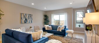 MODERN LUXURY! Huge! Free Private Garage! Roofdeck!