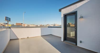 MODERN LUXURY! Huge! Free Private Garage! Roofdeck!
