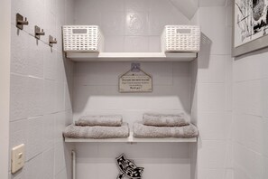Interior - Apartment in the old town of San Sebastian. Registration N: 01166 (Donostia)