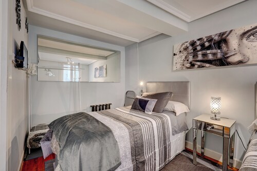 Apartment in the old town of San Sebastian. Registration N: 01166