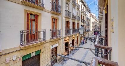 Apartment in the old town of San Sebastian. Registration N: 01166