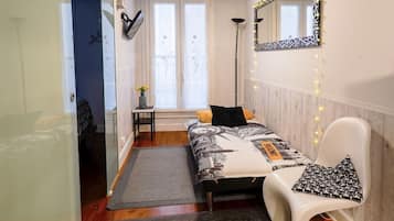 2 habitaciones, tabla de planchar con plancha y wifi gratis