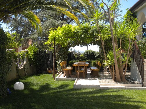 domusangelamatera holiday home