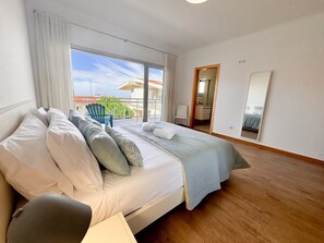 3 soverom, strykejern/-brett, wi-fi (inkludert) og sengetøy