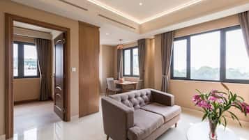 Apartment, 2 Bedrooms, Non Smoking, 2 Bathrooms | Living area | LCD TV