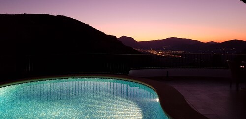 Villa SOL Y LUNA on Monte Pego.