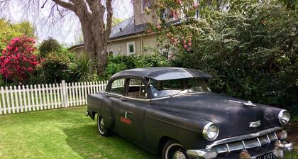 Rucksacker Backpacker Hostel