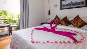 Ropa de cama de alta calidad y minibar 