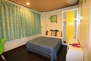 Desk, blackout curtains, free WiFi, bed sheets