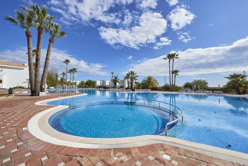 T1+1 Apartment in Seaside Resort in Ria Formosa Natural Reserve