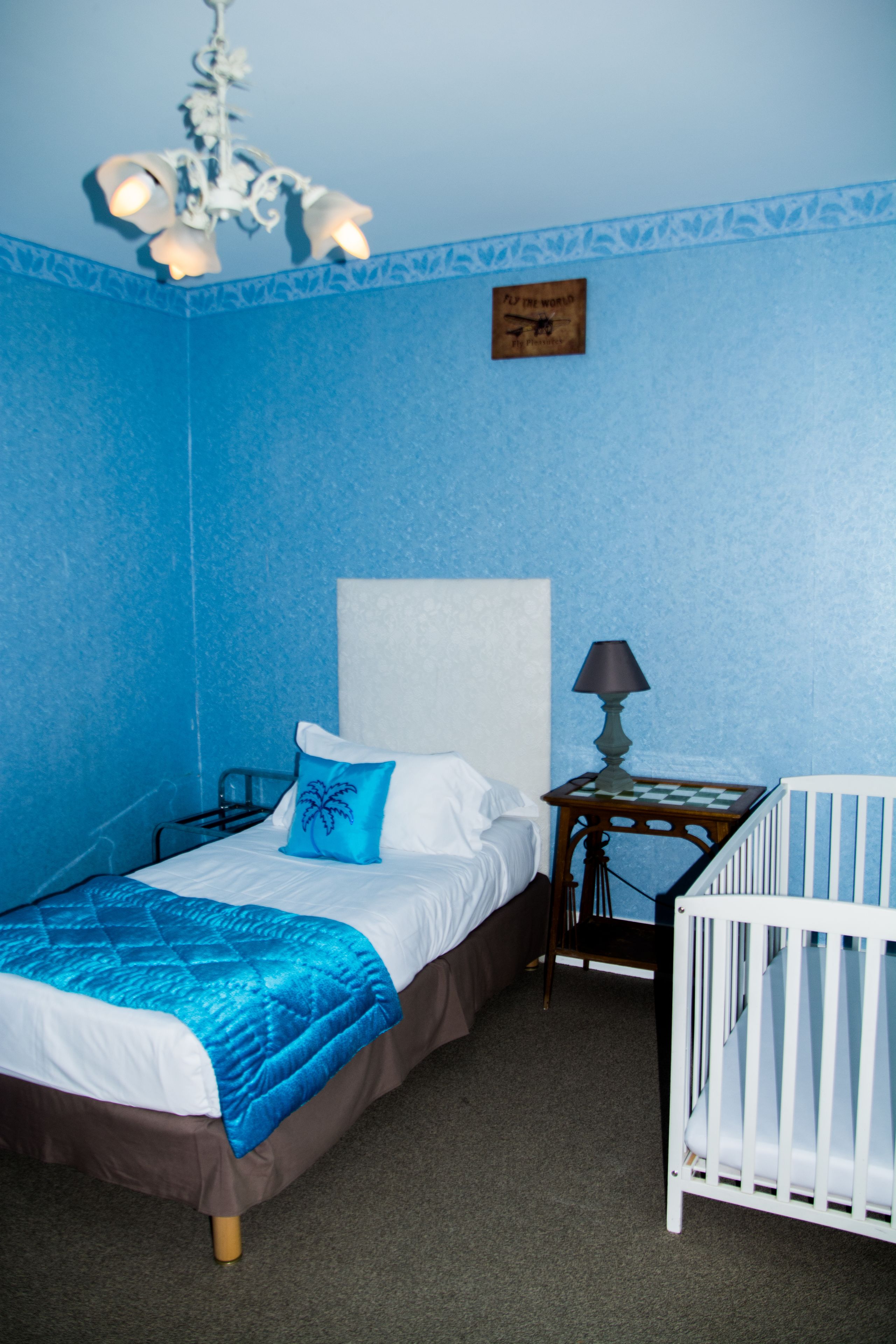 family suite | children’s theme room