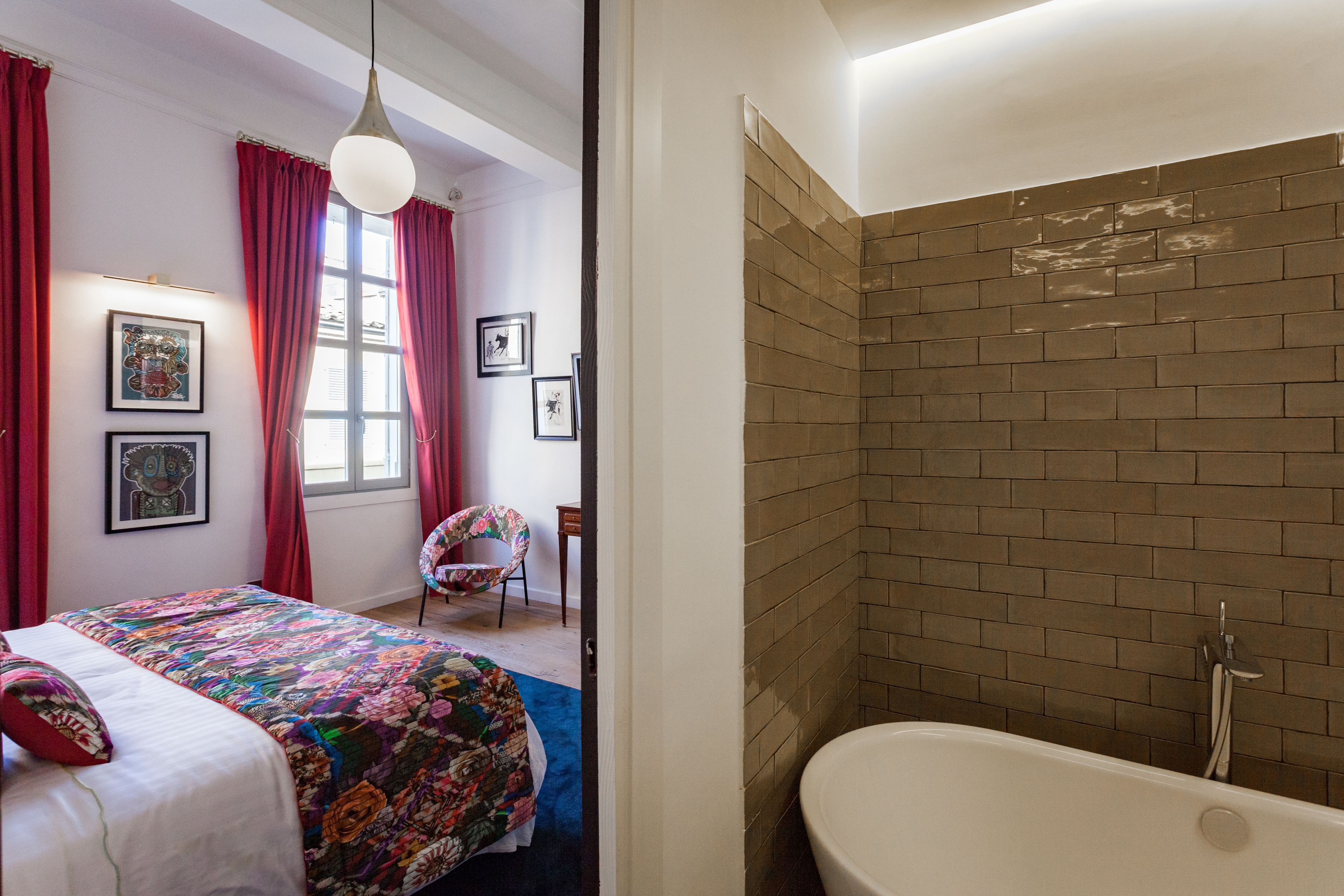 Foto - Maison Du Collectionneur