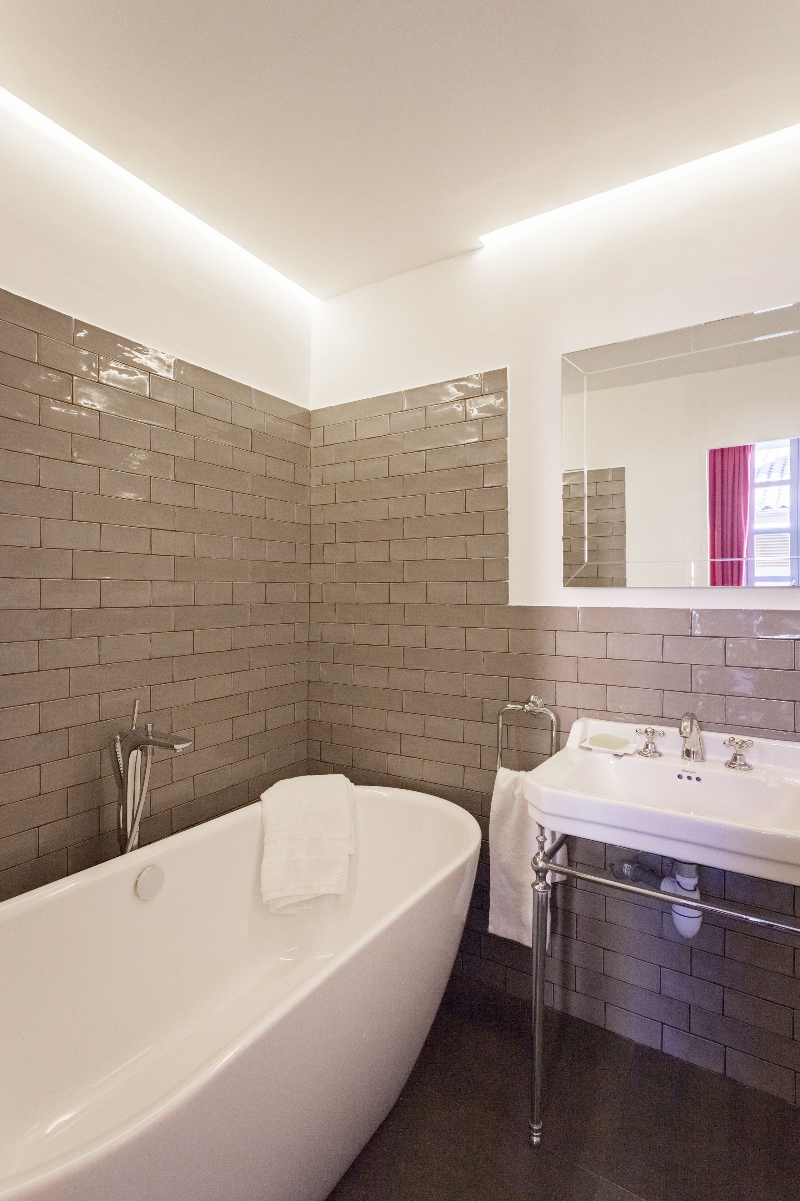 Foto - Maison Du Collectionneur