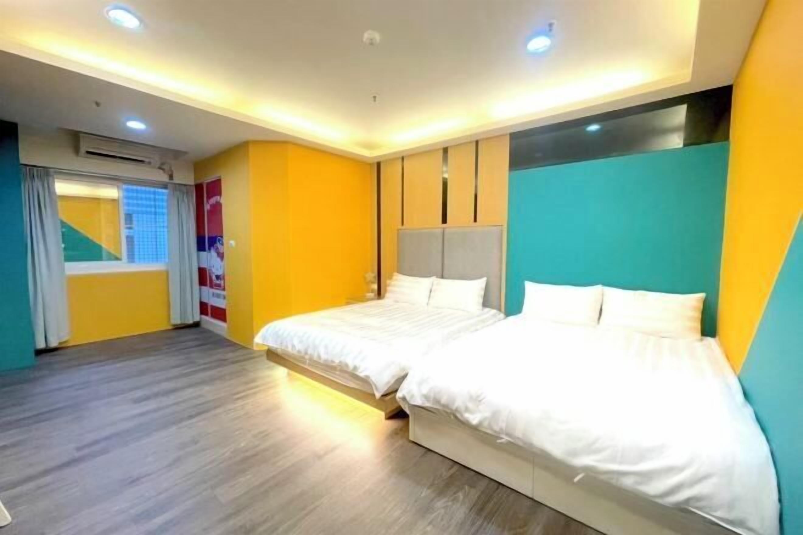 Blackout curtains, soundproofing, rollaway beds, free WiFi