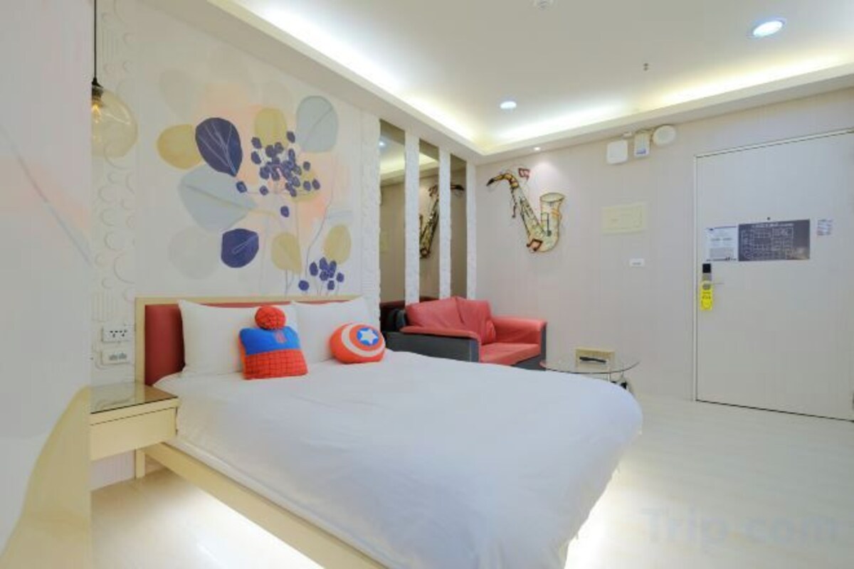 Blackout drapes, soundproofing, rollaway beds (surcharge), WiFi (free)