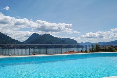 Beautiful New Apartment With Swimming Pool Stunning Panoramic lake view