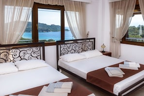 Junior Suite, Sea View | Desk, free WiFi, bed sheets - Demi Studios (Aristotelis)