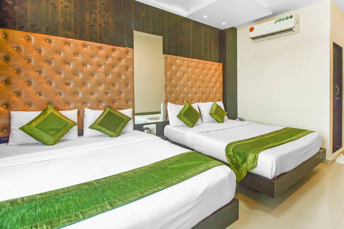 Rollaway beds, free WiFi