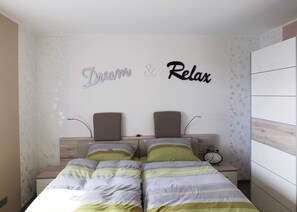 2 chambres, coffre-fort, Wi-Fi, literie fournie