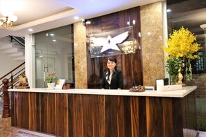 Reception - Bazan Dalat Hotel (Da Lat)