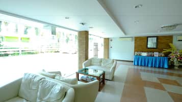 Sala de estar en el lobby