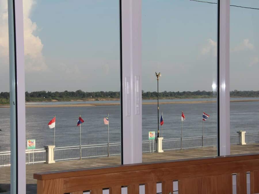 Quang cảnh nhìn từ nơi lưu trú