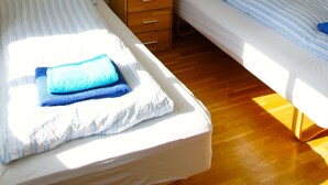 Apartment, 2 Bedrooms | Blackout drapes, WiFi (free), bed sheets - Gista apartments (Akureyri)