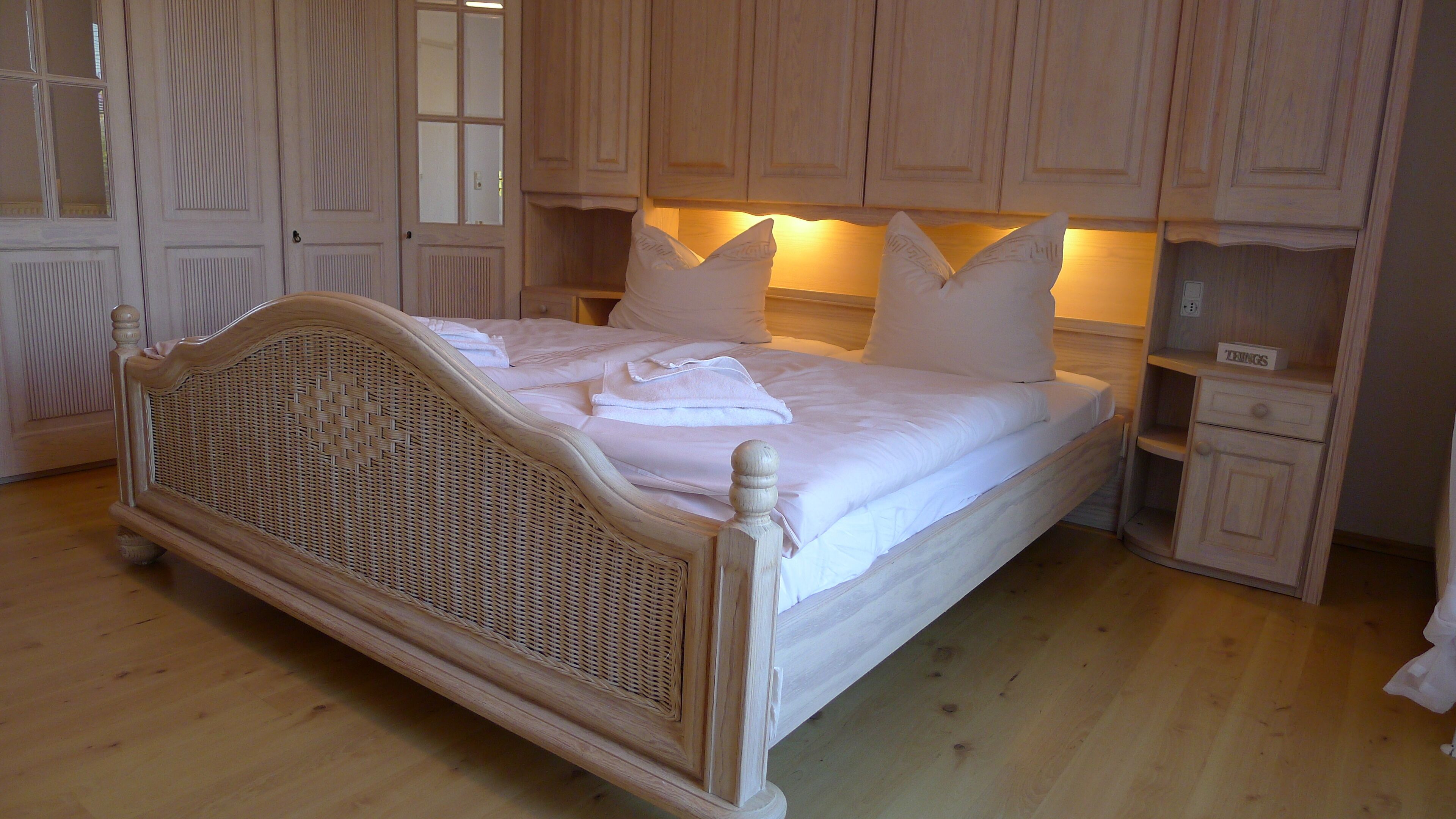 3 slaapkamers, een bureau, een strijkplank/strijkijzer, gratis wifi