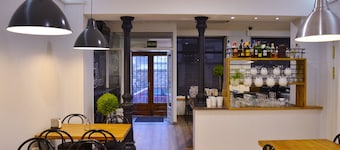 Hostal Carlos V