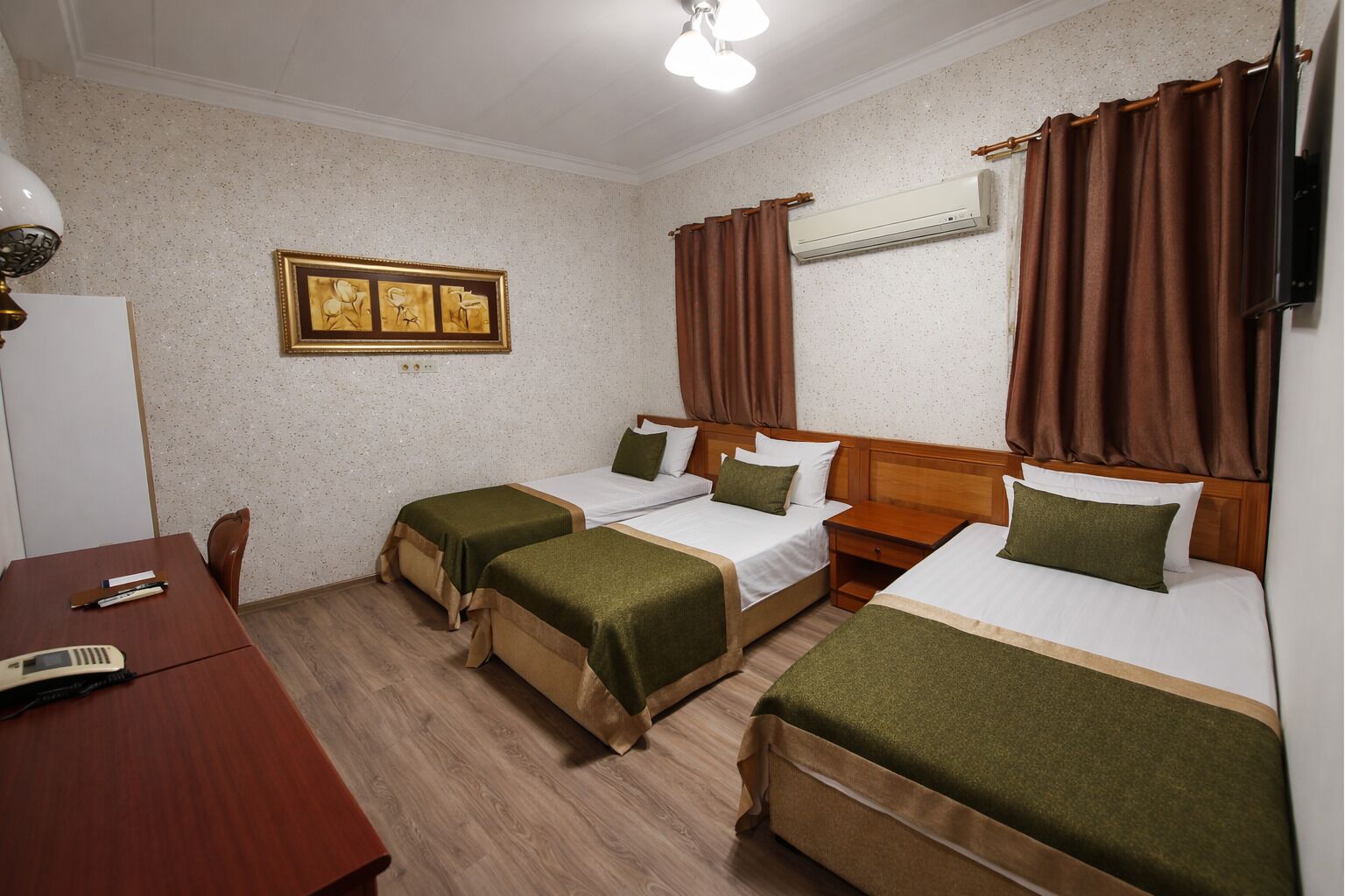 Italialaiset Frette-lakanat, ylelliset vuodevaatteet, untuvapeitot