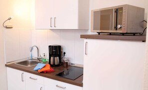 Kühlschrank, Mikrowelle