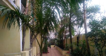 Hotel Om Sai Chattra Icon Residency