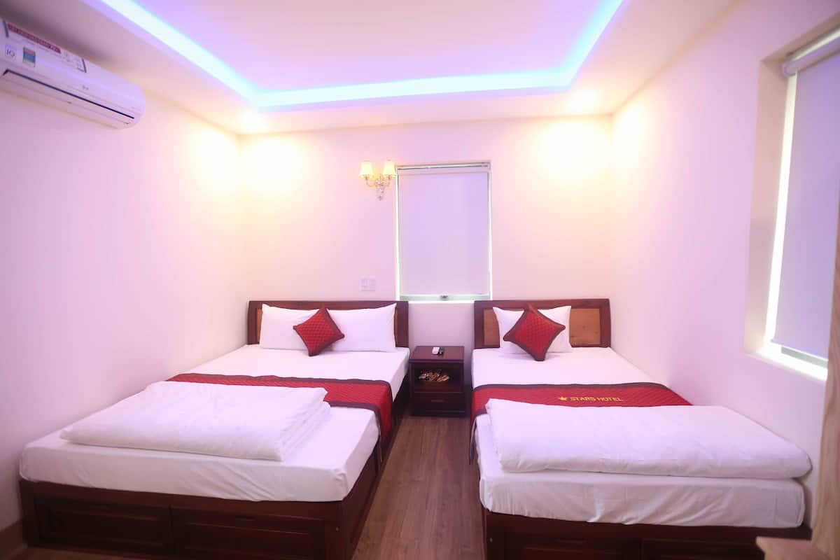 Family Room | Minibar, desk, soundproofing, WiFi (free)