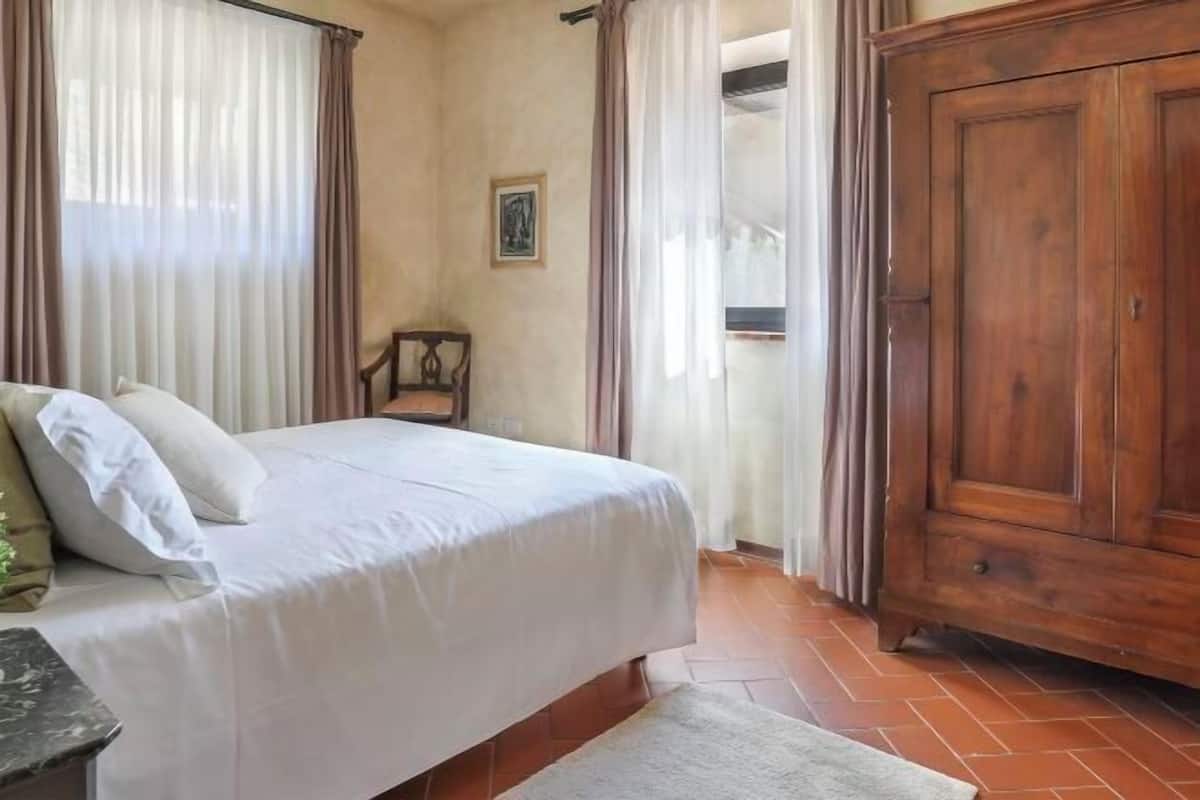 1 habitación, ropa de cama hipoalergénica, cubrecamas y wifi gratis